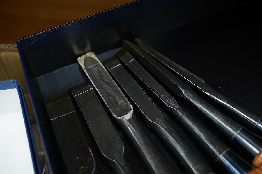 Four sets of Japanese chisels, including a set of six Kote Nomi cranked neck trowel chisels, a set of seven mortise chisels, and two other cabinetmakers sets (22 in total), plus two Japanese hammers/mallets